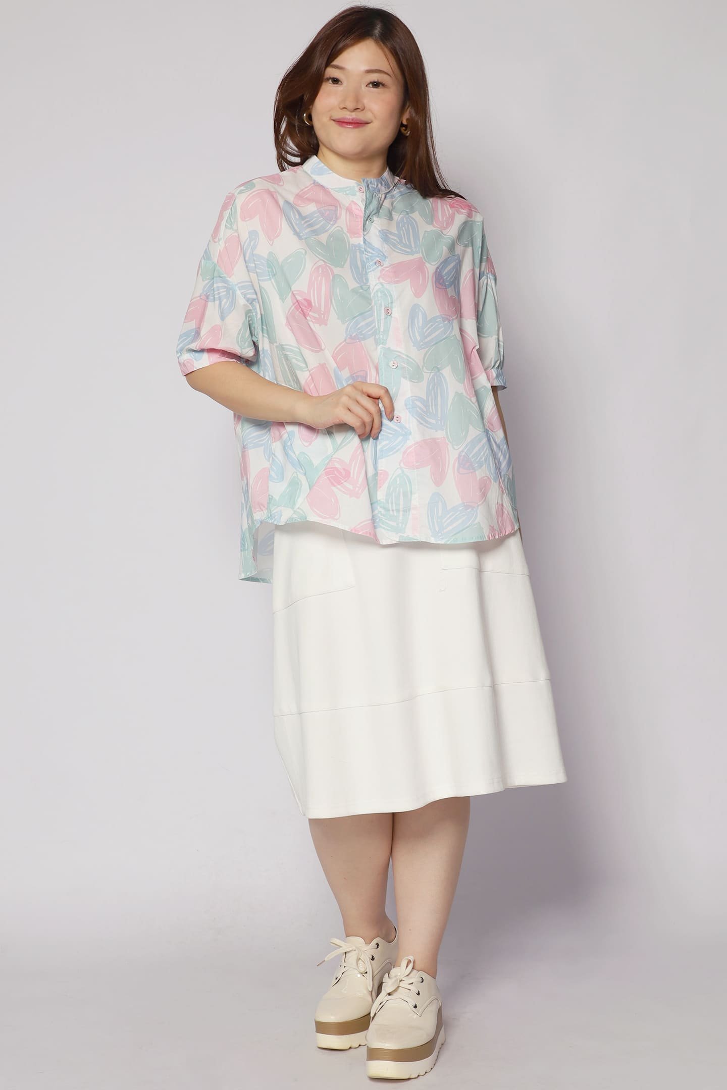 Liam Top in Pastel Hearts - Image 3