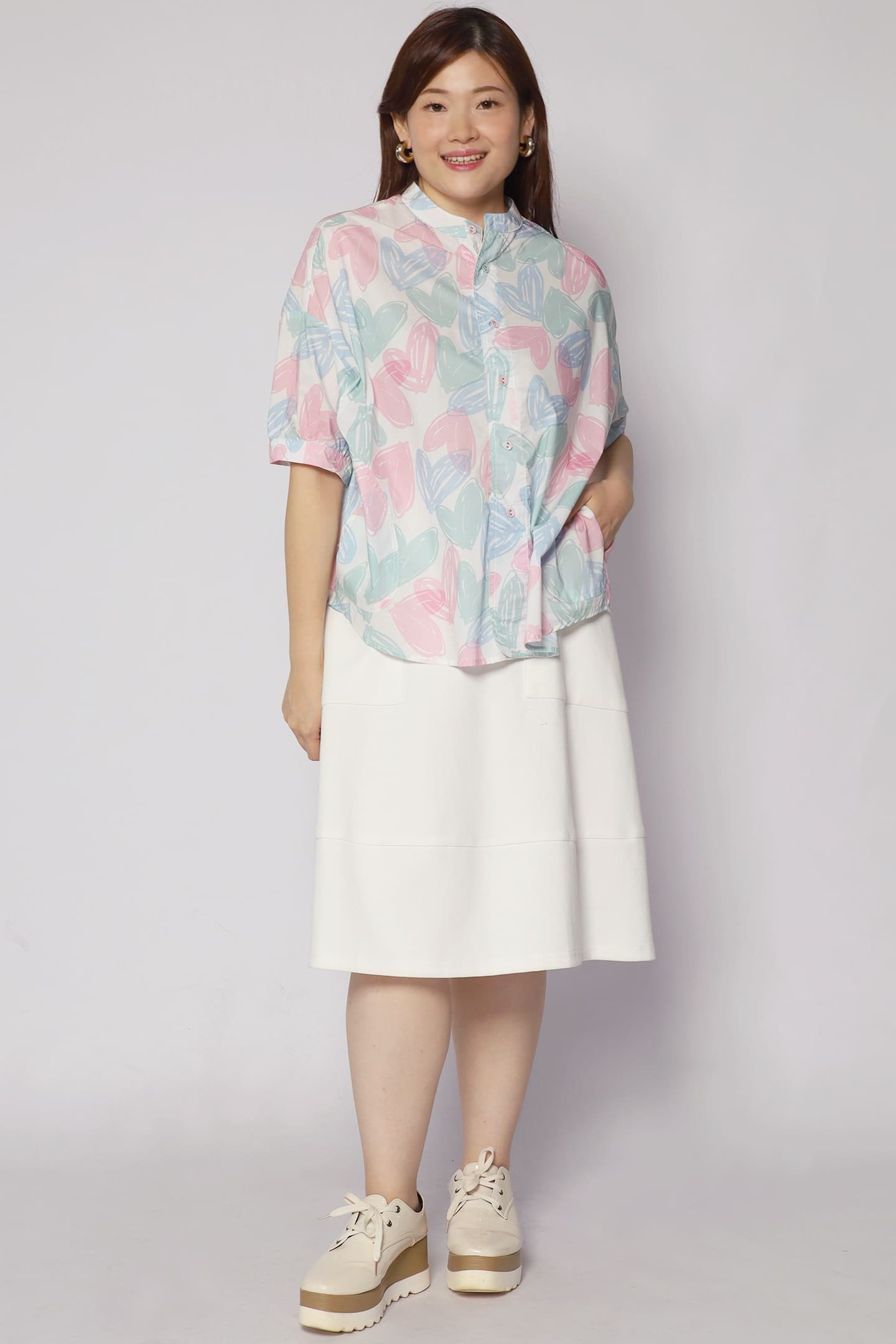 Liam Top in Pastel Hearts - Image 4