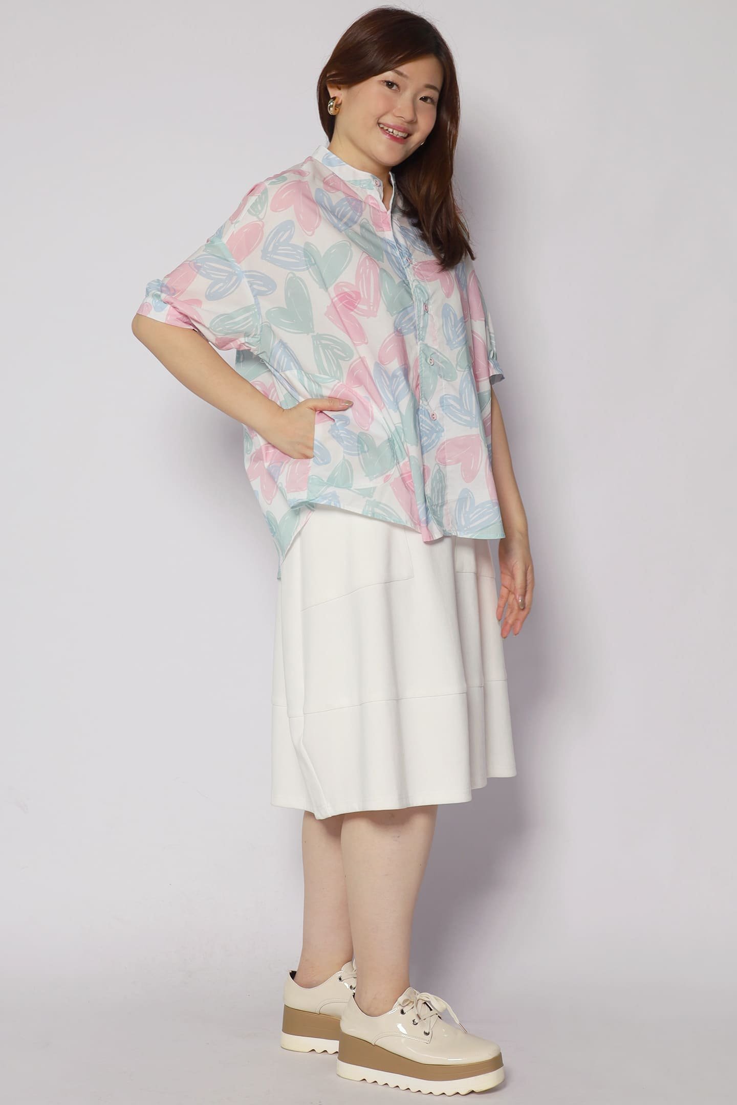 Liam Top in Pastel Hearts - Image 2