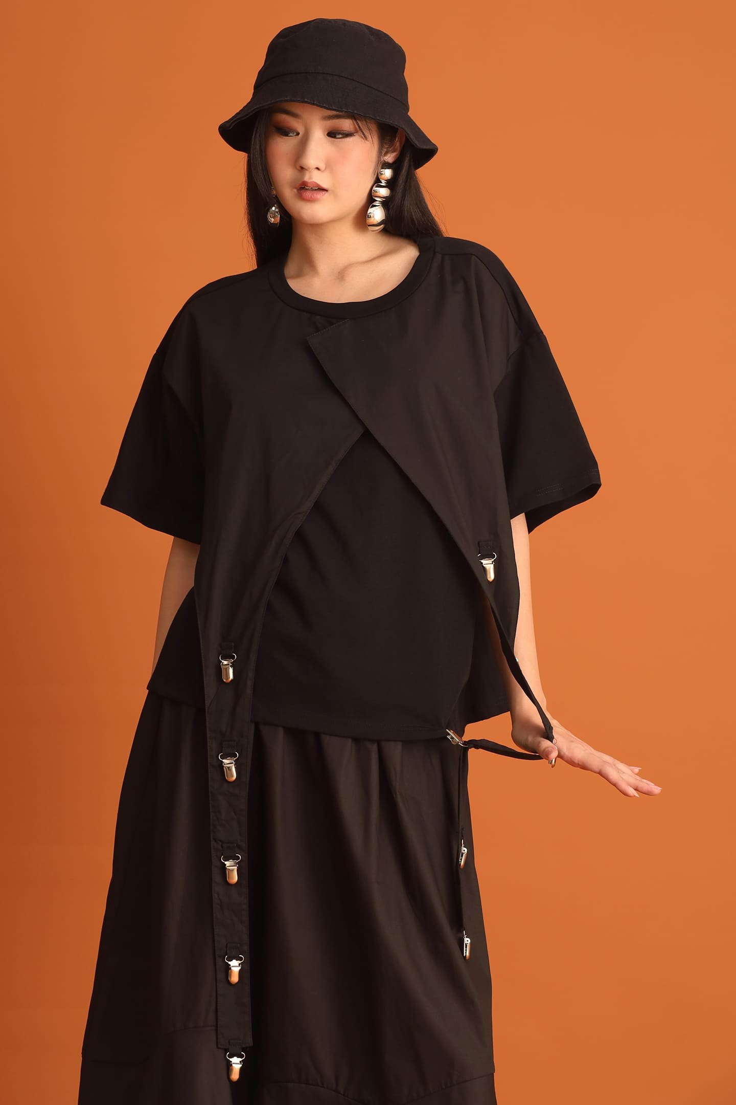 CHOSEN - Haerin Clip Top in Black - Image 2