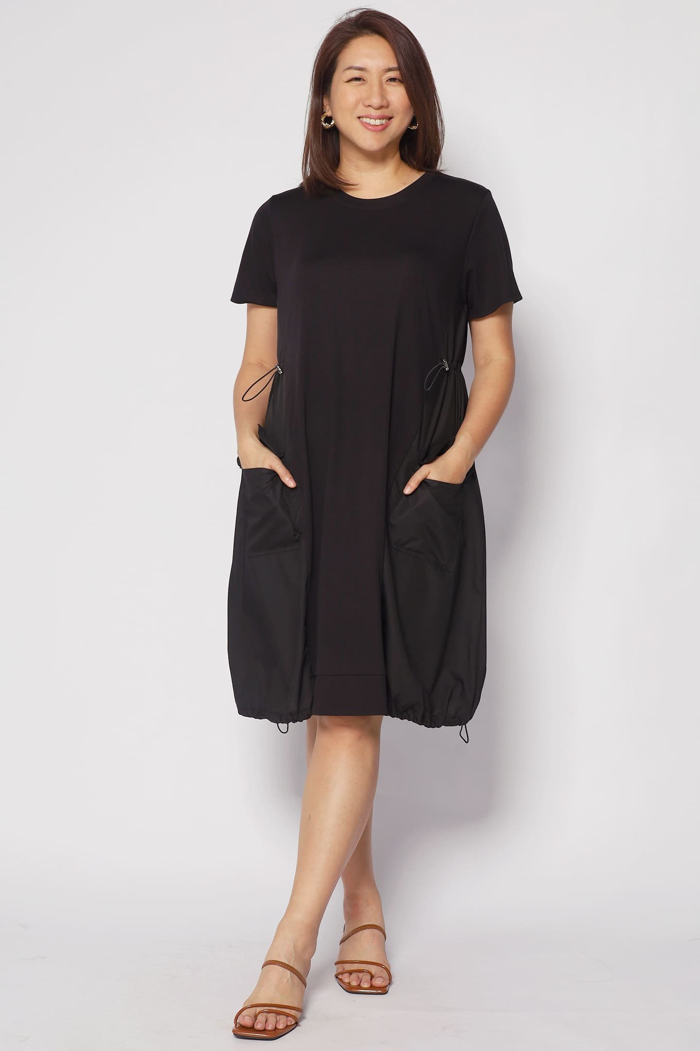 Ember Pocket Dress in Black
