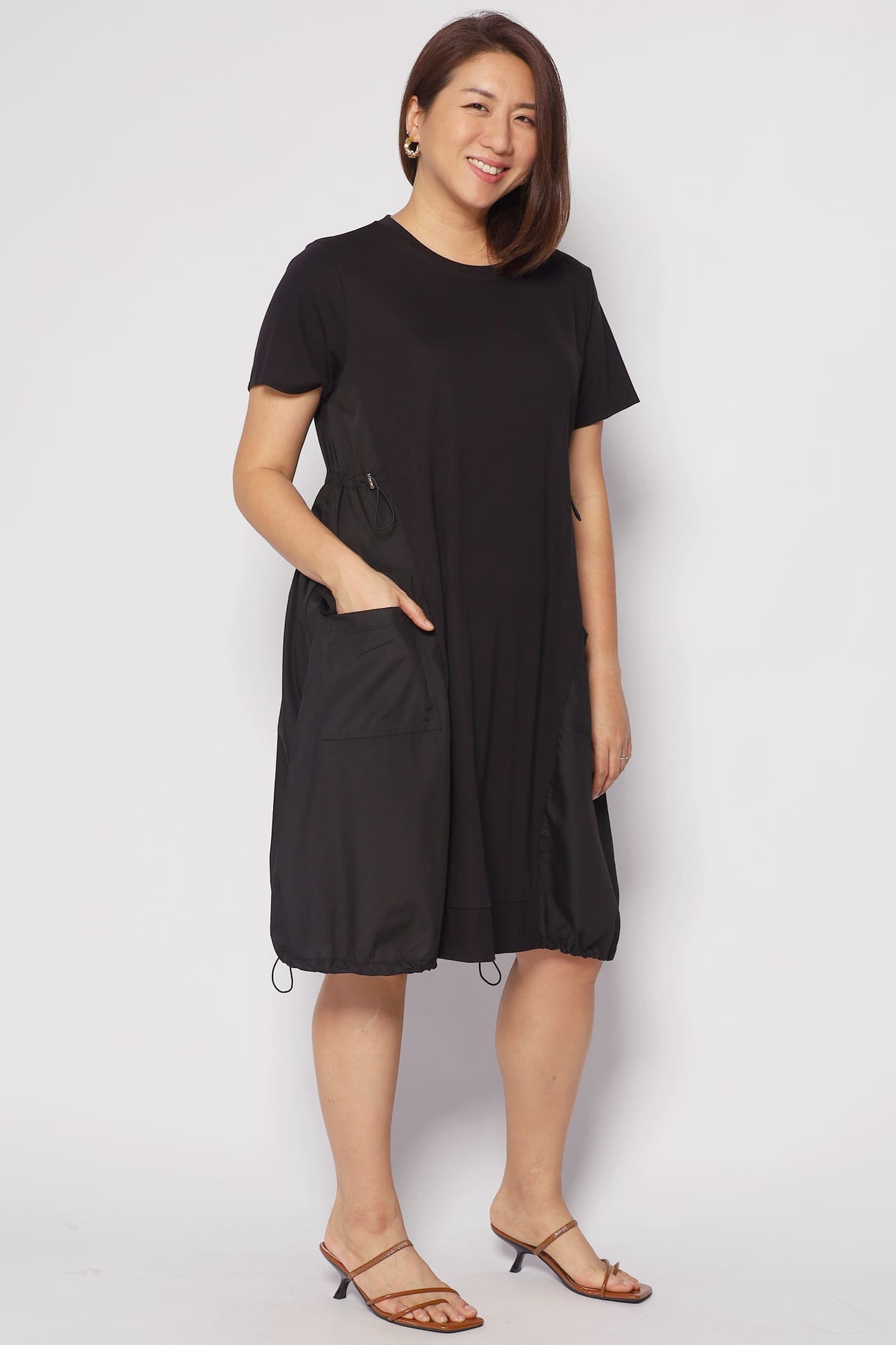 Ember Pocket Dress in Black - Image 2