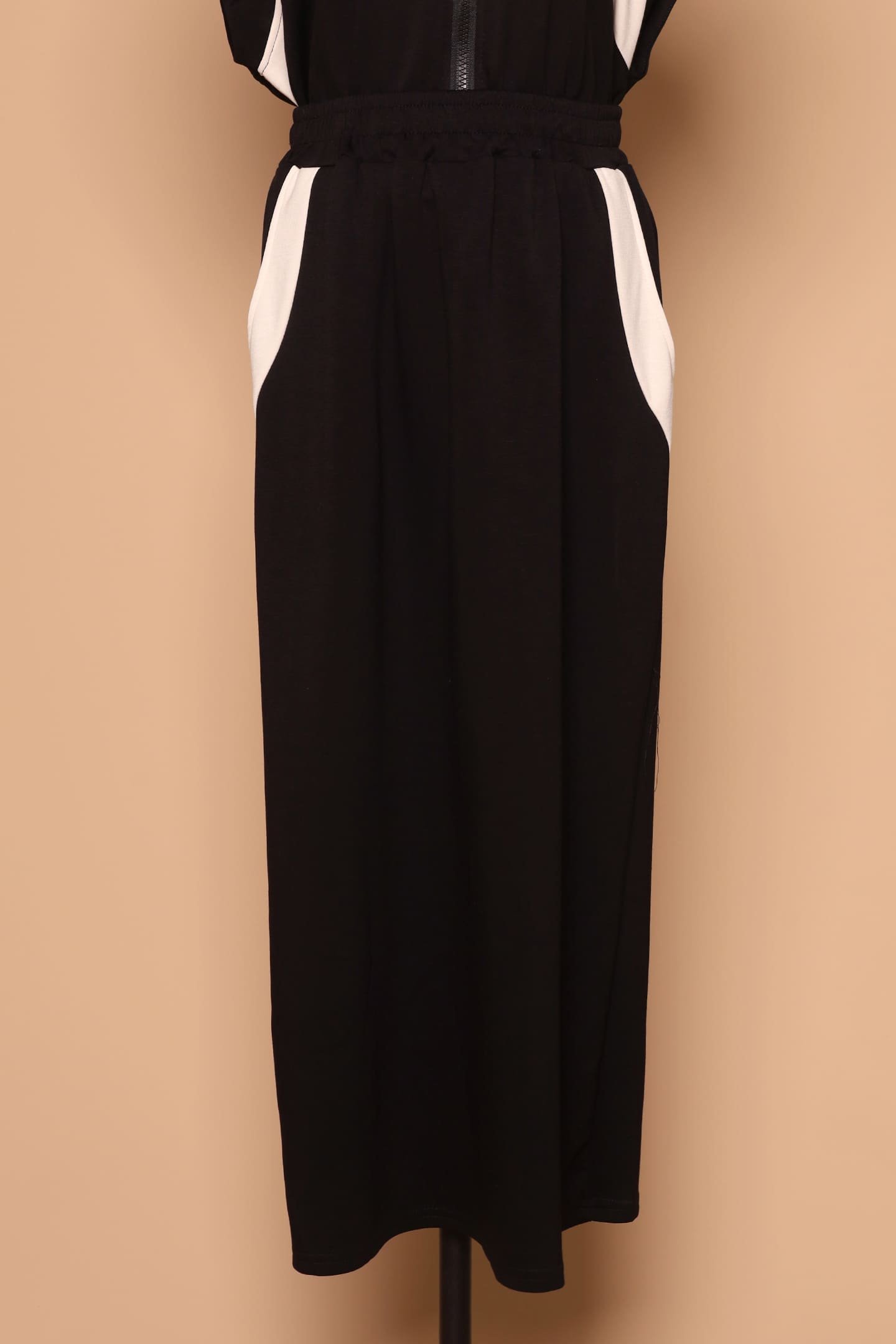 PO - Johan 2 in 1 Jacket and Skirt Set - Image 4