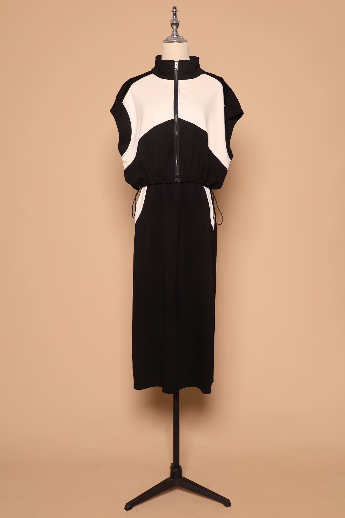 PO - Johan 2 in 1 Jacket and Skirt Set - Image 3