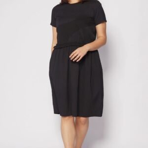 Prie Dress in Black